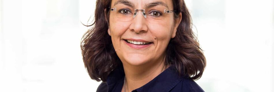 Freundliches Portraitbild der Heilpraktikerin Marion Junck aus Mannheim